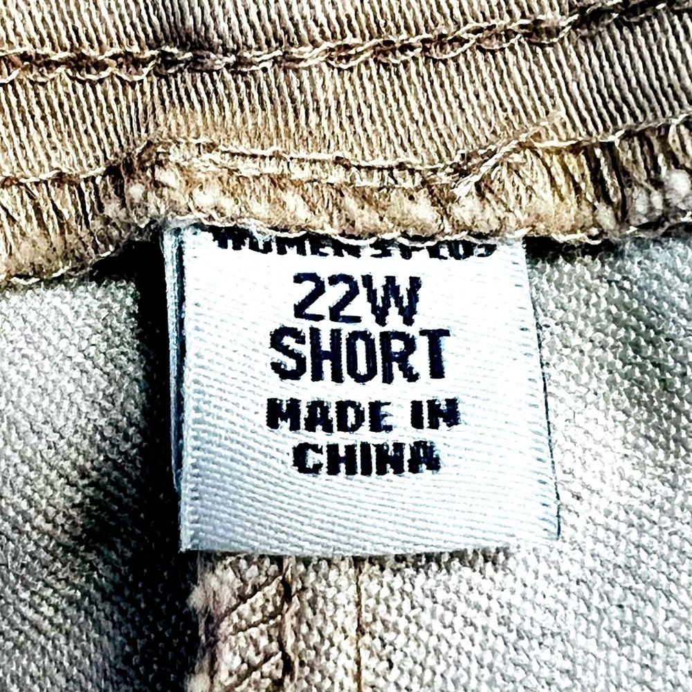 Croft & Barrow The Effortless Stretch Pants Khaki Boot Cut Mid Rise Petite 22W - Picture 12 of 16